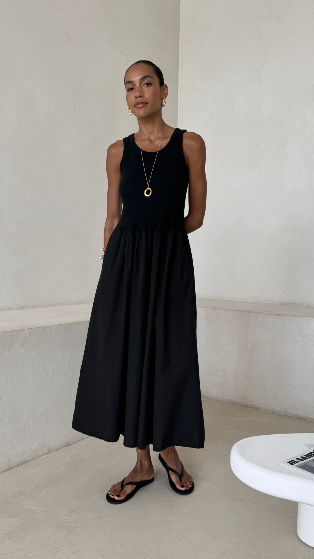 Adjustable Straps Black Midi Dress