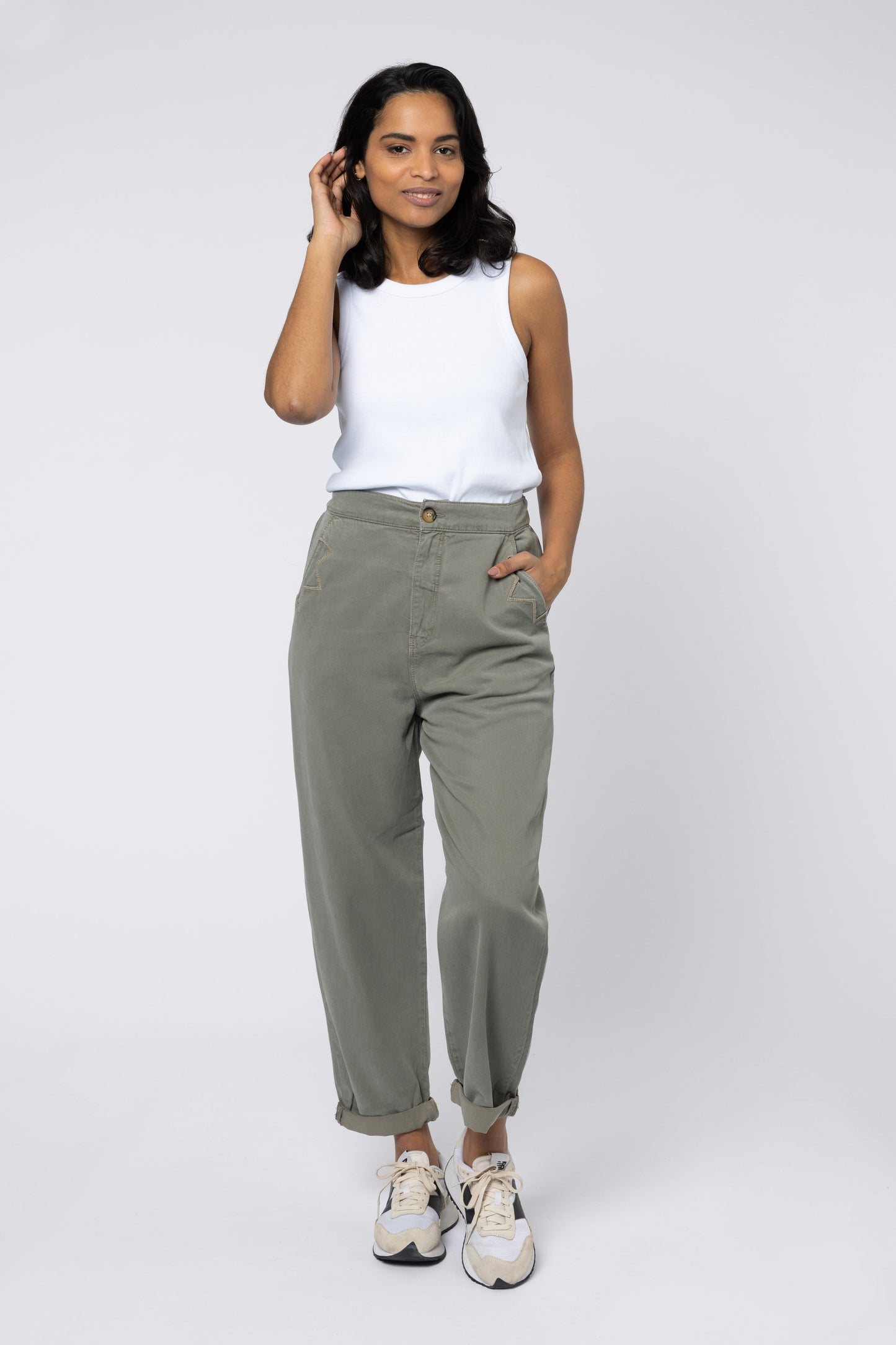 Multiple Pockets Khaki Cargo Trousers