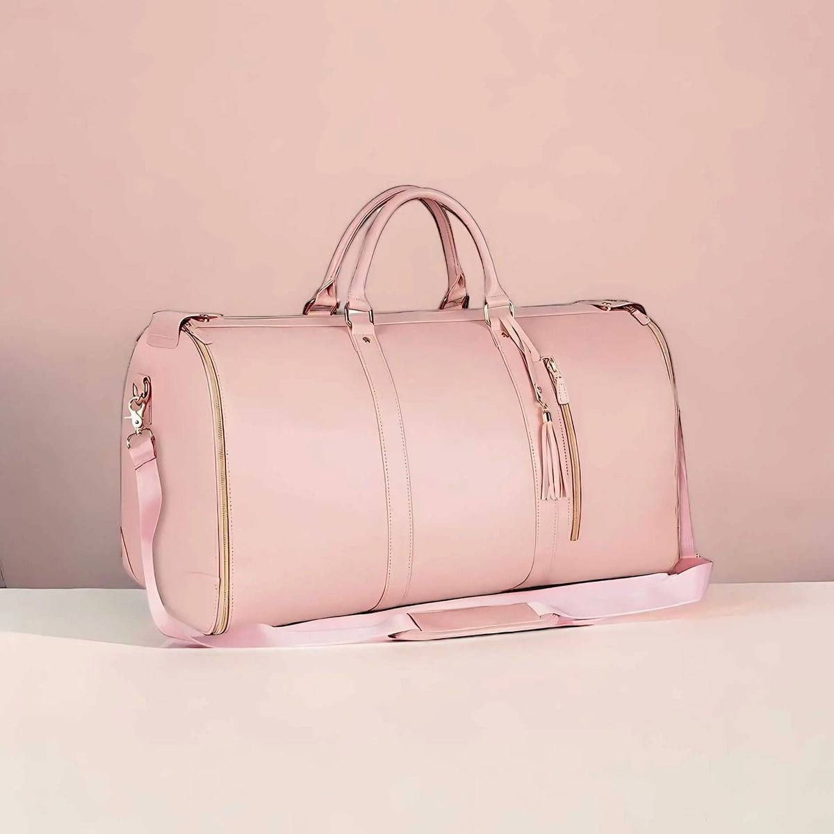 Stylish Travel Duffle Bag - Durable and Spacious Weekender Tote