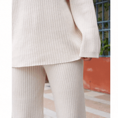Elegant Ribbed Knit Lounge Set